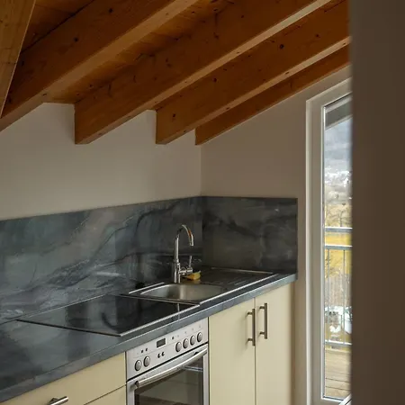 Heller Apartment *